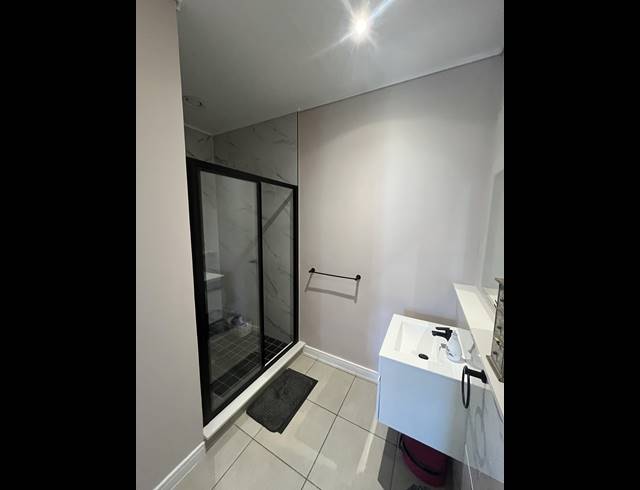 2 BEDROOM APARTMENT TO LET IN SANDOWN